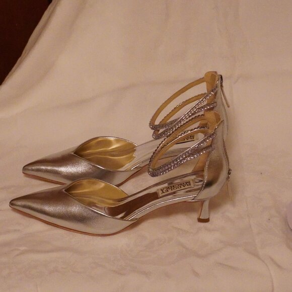 Silver Badgley Mischka leather heels - Picture 2 of 4